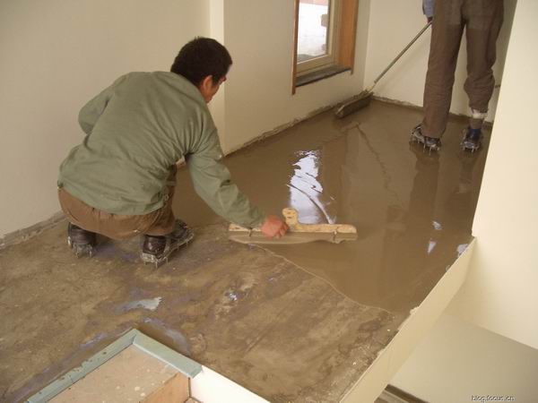 水泥自流平環(huán)氧地坪施工工藝及效果圖